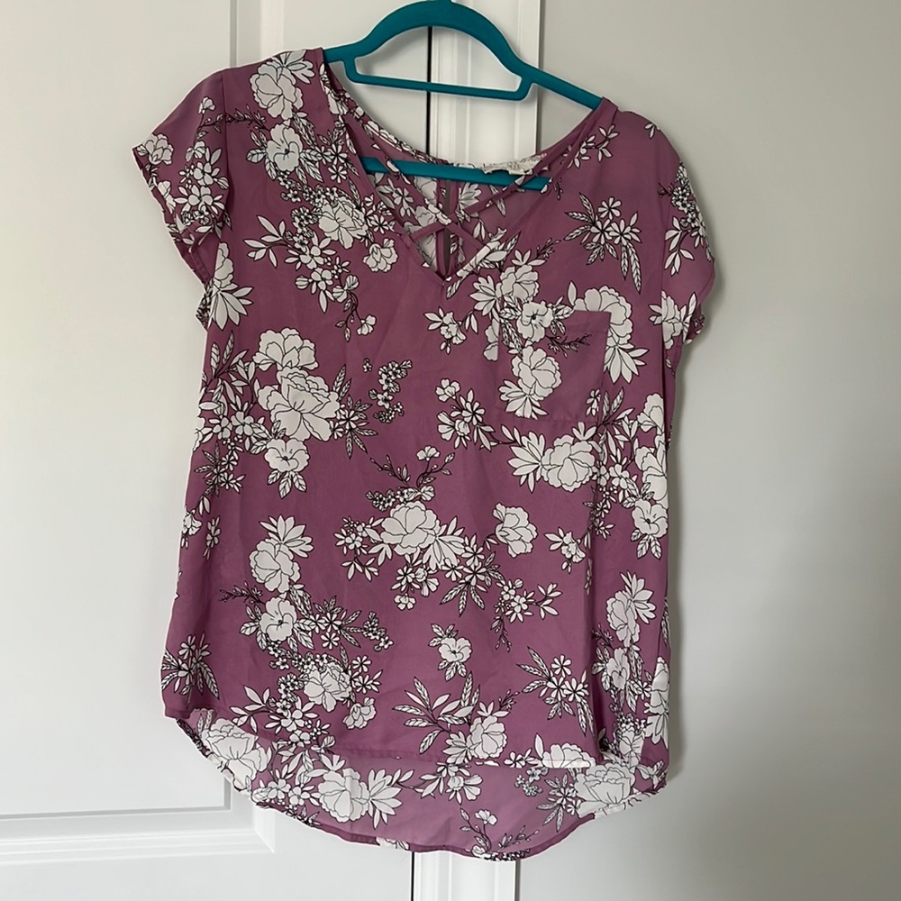 Pink Rose- Floral Short Sleeve Blouse with Pocket Detail & Criss Cross Detail -M